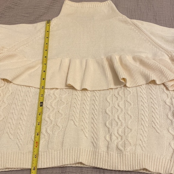 Project Naadam Cream Ruffle Cable Knot Sweater. Size Xs - Picture 5 of 8
